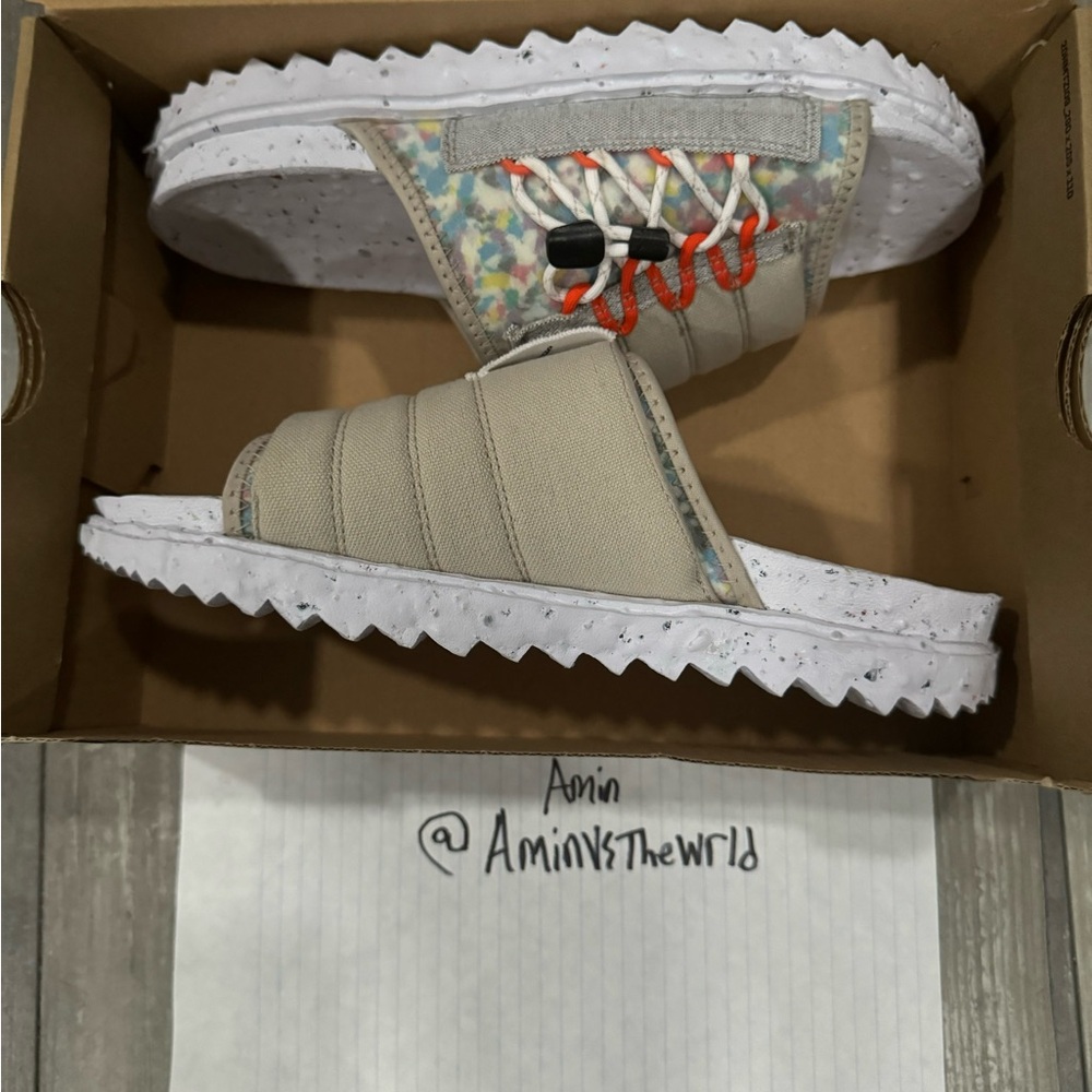 *SOLD* Nike Asuna Crater Slides.